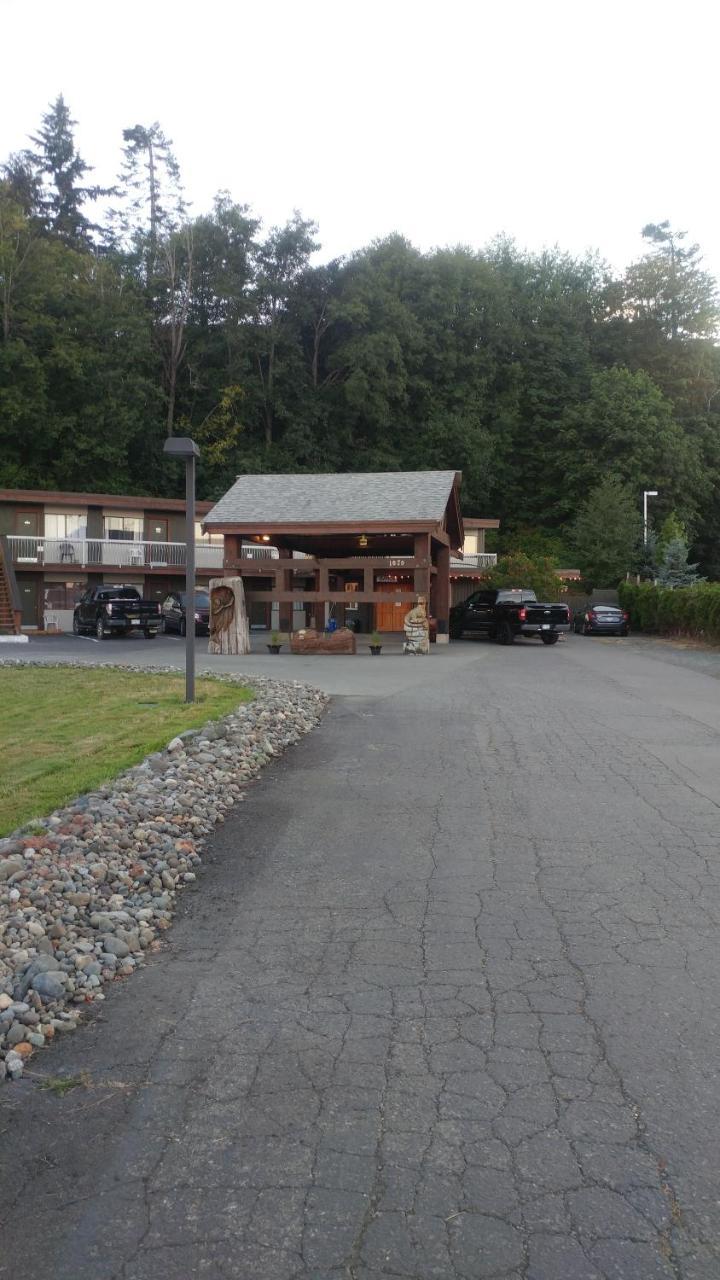 Big Rock Motel Campbell River Extérieur photo